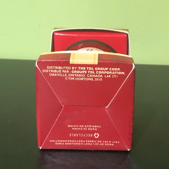 ☕️ [BRAND NEW] 2010 TIM HORTONS COFFEE CUP MUG CHRISTMAS HOLIDAY ORNAMENT ☕️ - Picture 6 of 6